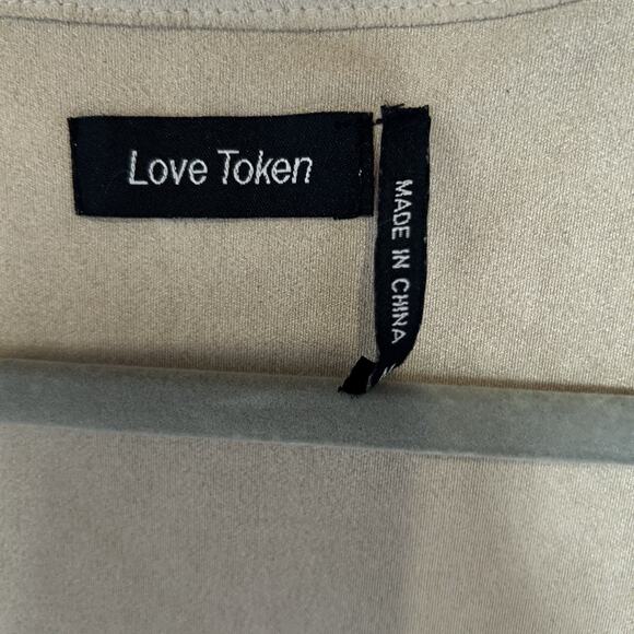 Light Tan SUEDE FRINGE Tassel HIPPIE Boho Western Vest, Size S -Open Vest - Picture 3 of 9